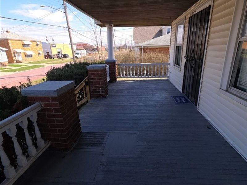 19806 Shawnee Avenue , Cleveland, OH 44119 Photo 6