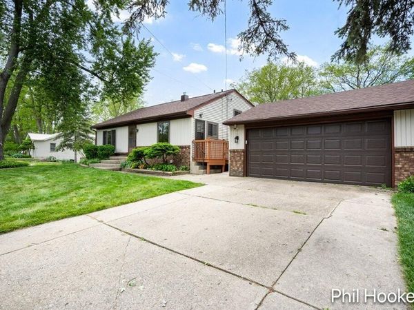 3315 Canal Avenue SW, Grandville, MI 49418