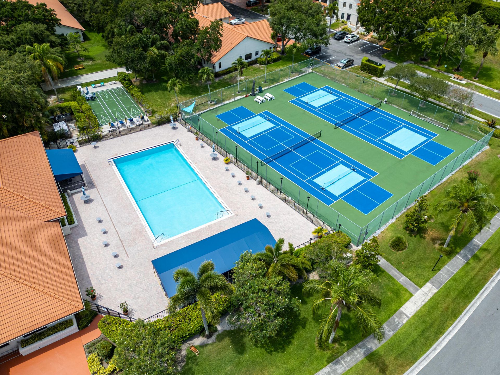 9728 Sills Drive E, Unit 102, Boynton Beach, FL 33437 Photo