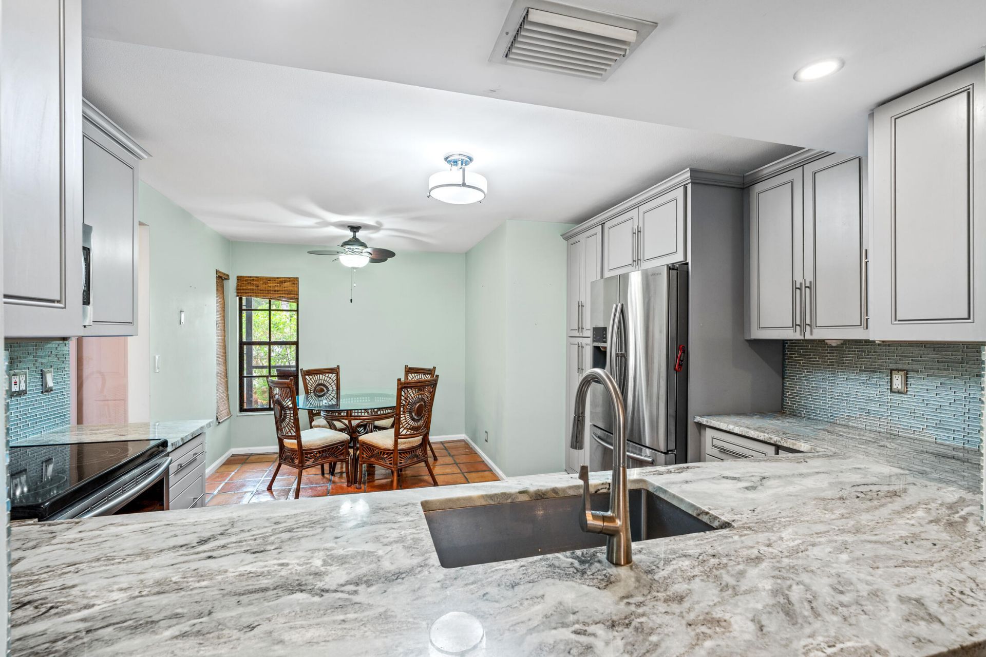 9728 Sills Drive E, Unit 102, Boynton Beach, FL 33437 Photo