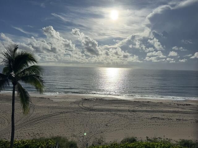 3851 N Ocean Boulevard, Unit 403, Gulf Stream, FL 33483 Photo