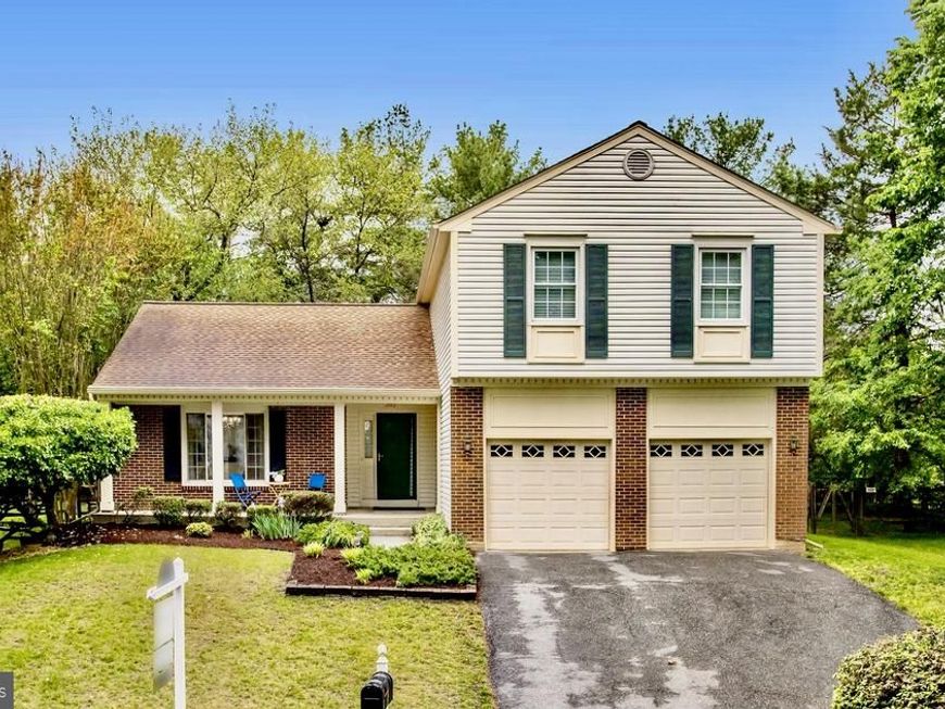 302 Bostwick Lane , Gaithersburg, MD 20878 Main Photo
