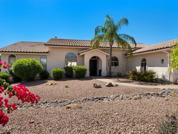 15513 E PALISADES Boulevard, Fountain Hills, AZ 85268