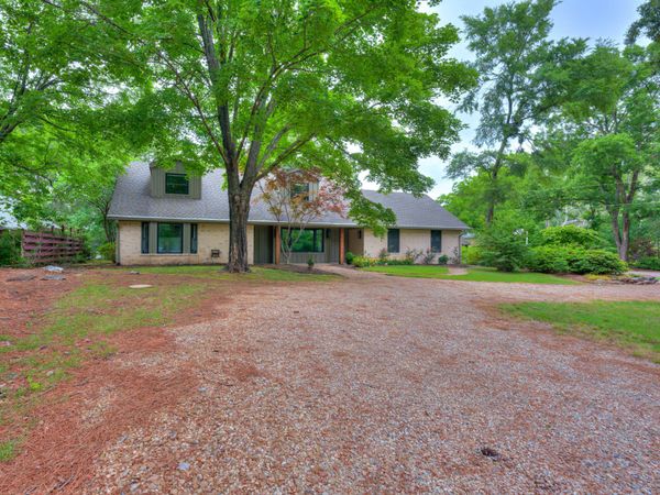 560 N 4395 , Pryor, OK 74361
