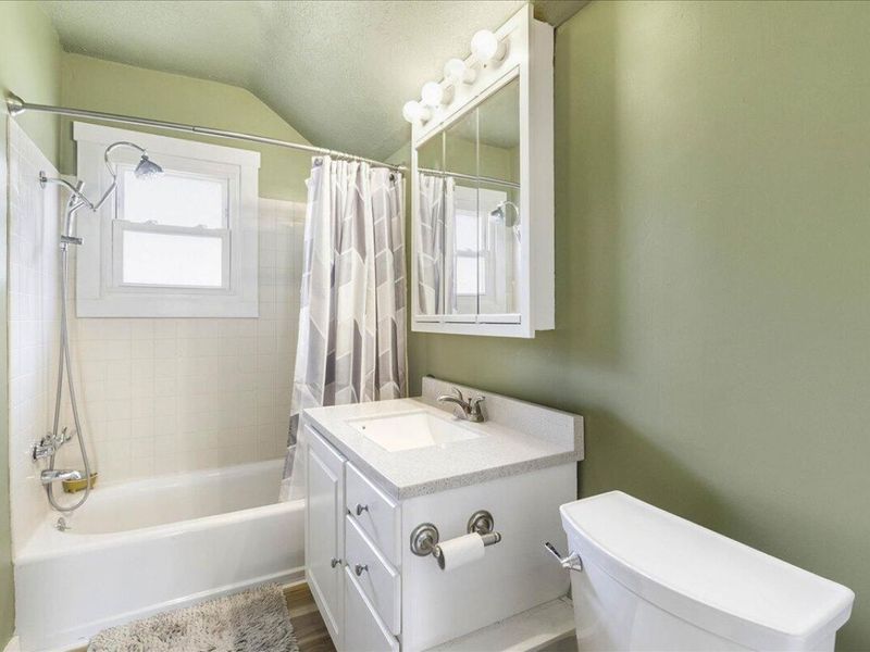 213 E Court Street, Urbana, OH 43078 Photo 28