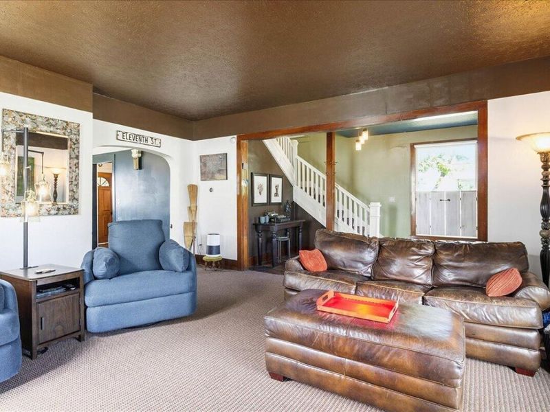 213 E Court Street, Urbana, OH 43078 Photo 9