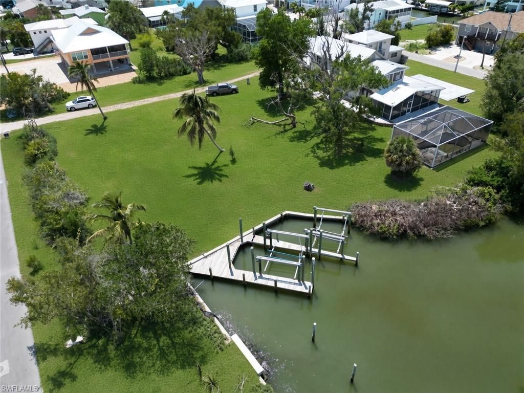 175 Bahia Via, Fort Myers Beach, FL 33931 Photo
