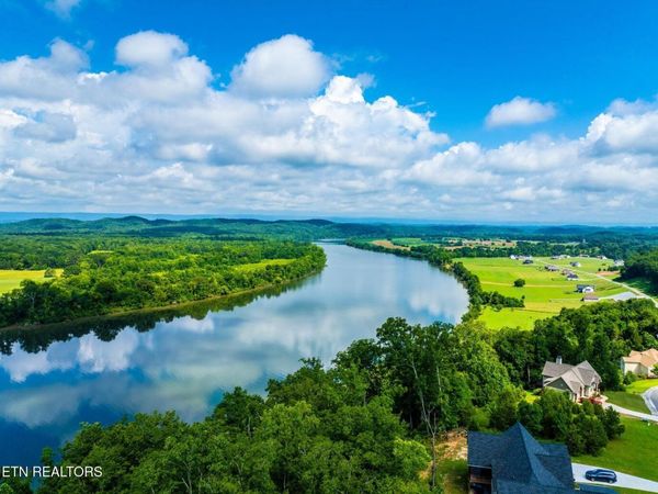 6428 Espalier Drive, Decatur, TN 37322