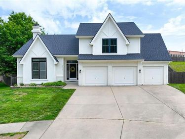 7412 NW 85th Terrace, Kansas City, MO 64153