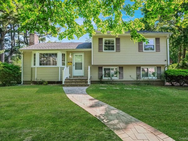 41 Brand Drive, Huntington, NY 11743