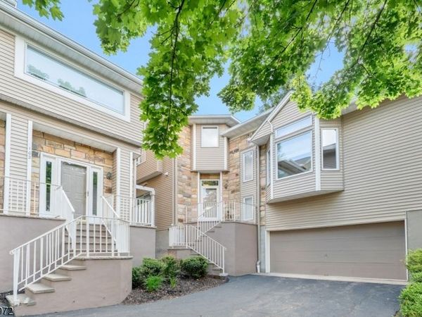 104 Clarken Dr, West Orange, NJ 07052
