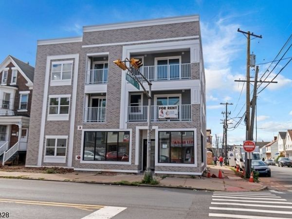 862 E Jersey St, Unit 2, Elizabeth, NJ 07201