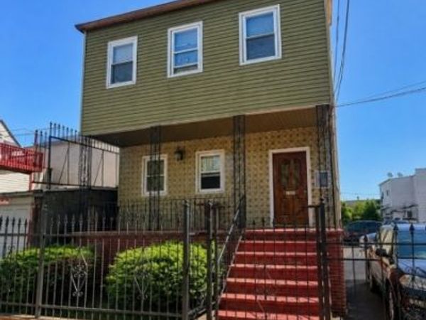 250 Berkeley Ave, Newark, NJ 07107