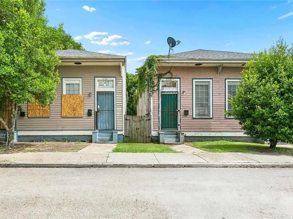2118 24 S SARATOGA Street , New Orleans, LA 70113