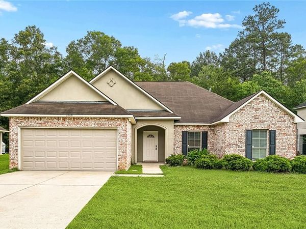 22421 GEMSTONE Place, Robert, LA 70455