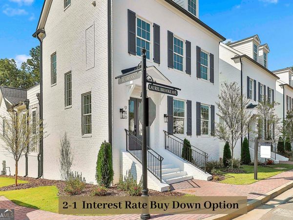 940 Laurel Brooke Avenue, Peachtree City, GA 30269