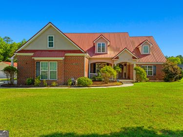 19 Hollow Oak Drive, Pembroke, GA 31321