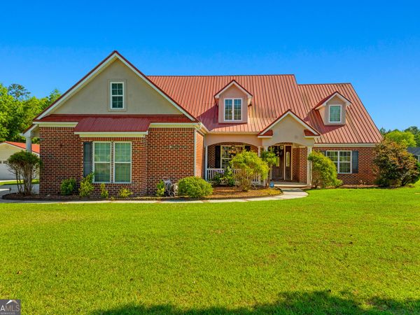 19 Hollow Oak Drive, Pembroke, GA 31321