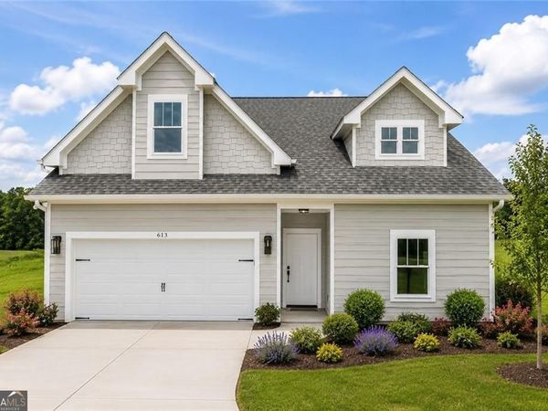 693 Racetrack Road, Toccoa, GA 30577