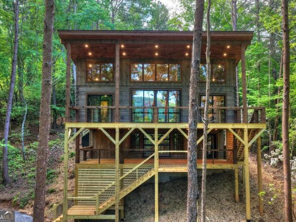 328 Crabapple Drive, Blue Ridge, GA 30513