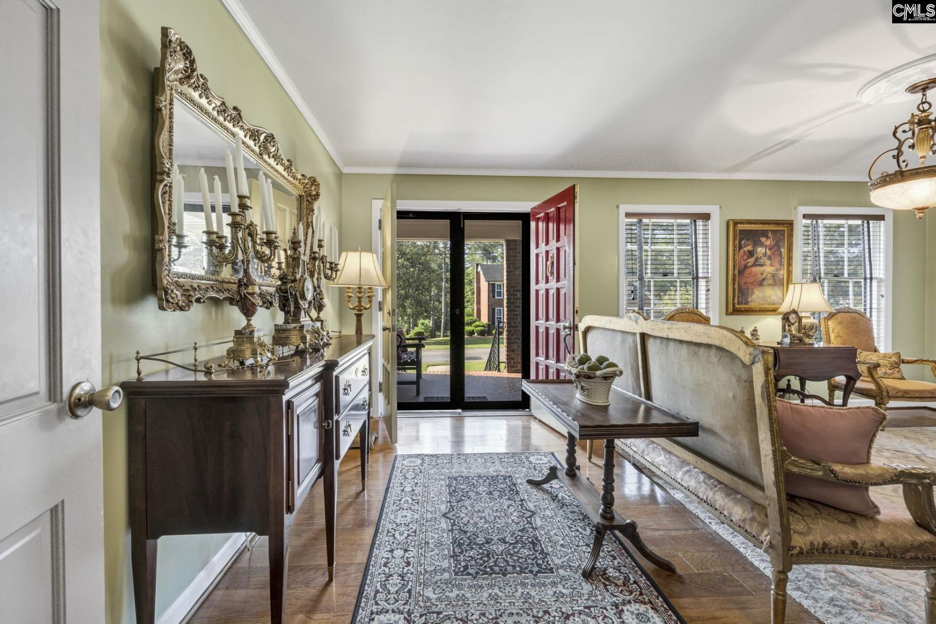 1605 Circle Drive  Photo 6