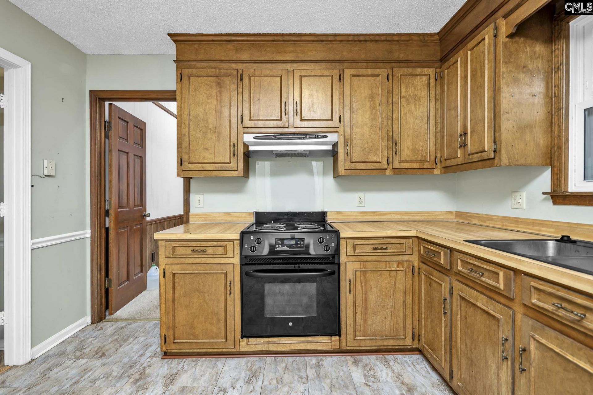 128 Melville Road  Photo 12