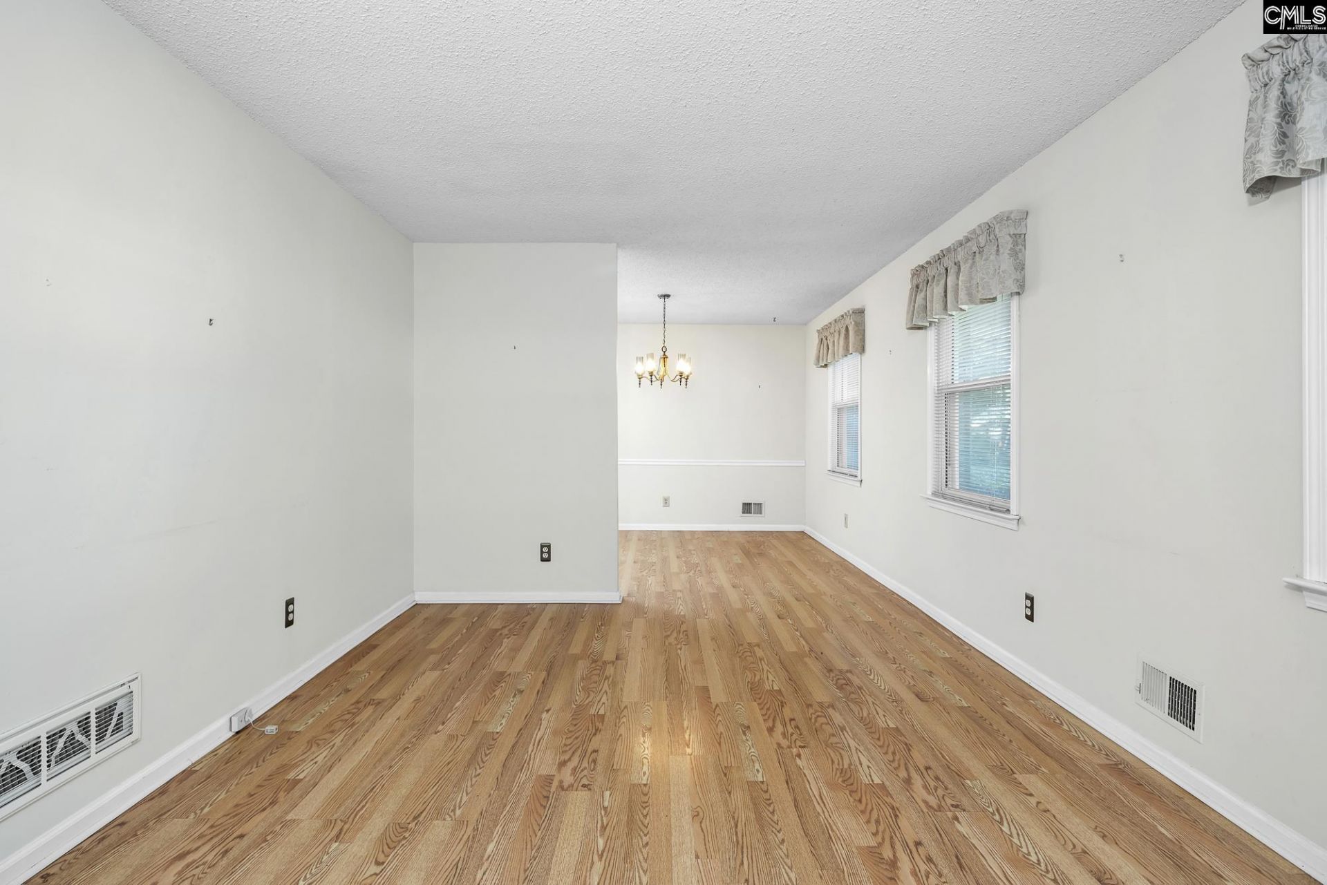 128 Melville Road  Photo 5