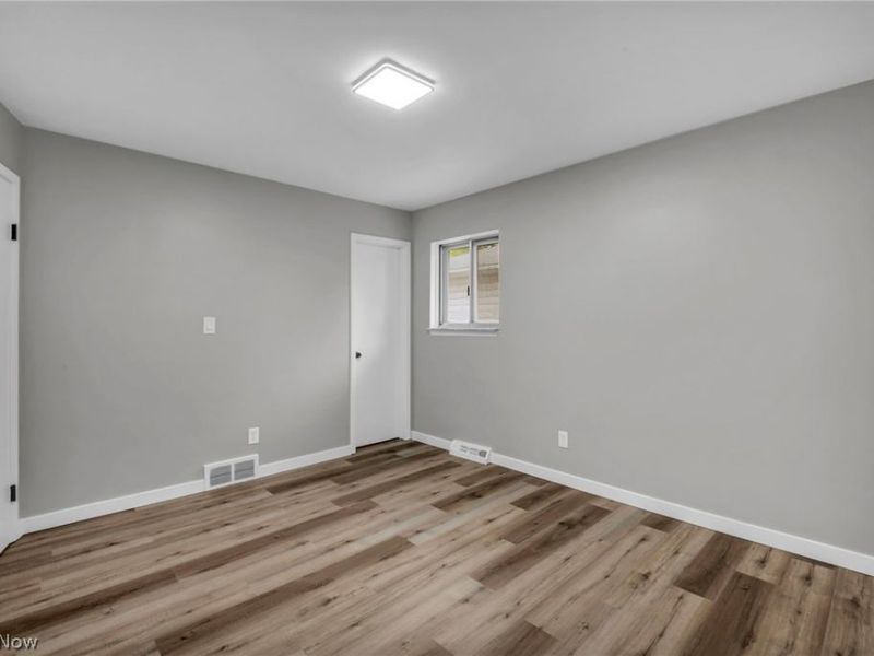 5597 Kenton Avenue, Maple Heights, OH 44137 Photo 14