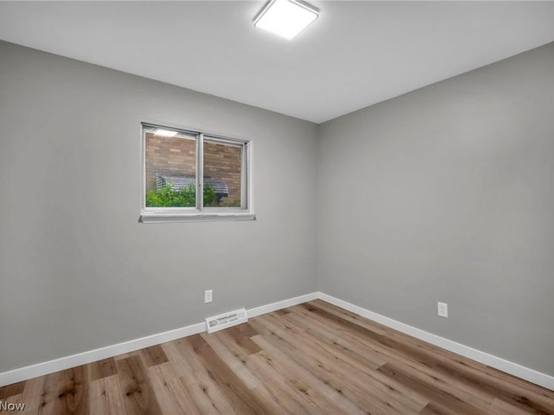 5597 Kenton Avenue, Maple Heights, OH 44137 Photo 15
