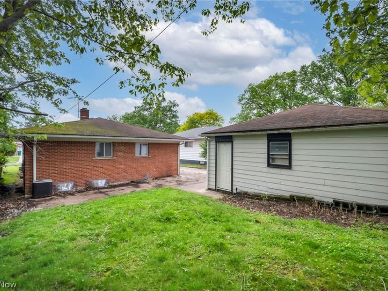 5597 Kenton Avenue, Maple Heights, OH 44137 Photo 35