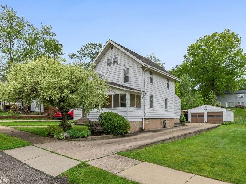 154 Yonker Street, Barberton, OH 44203 Photo 2