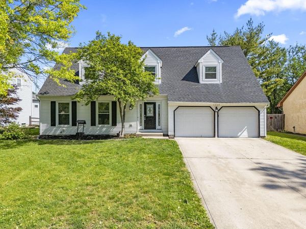 1734 Ramblewood Avenue , Columbus, OH 43235