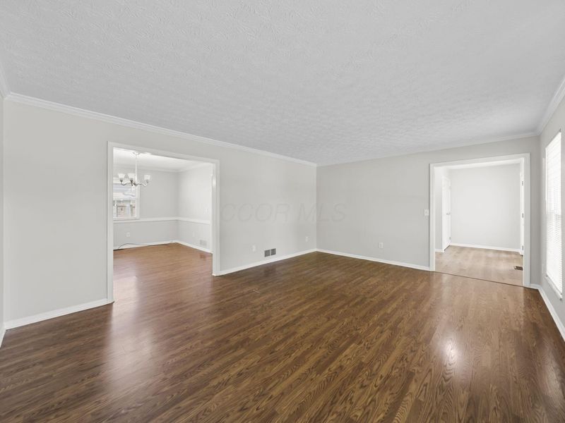 1734 Ramblewood Avenue , Columbus, OH 43235 Photo 22