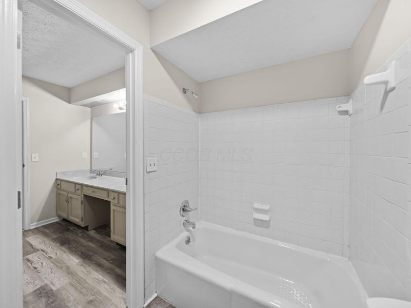 1734 Ramblewood Avenue , Columbus, OH 43235 Photo 40