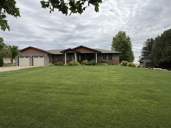 17150 Liberty Road, Belmont, WI 53510