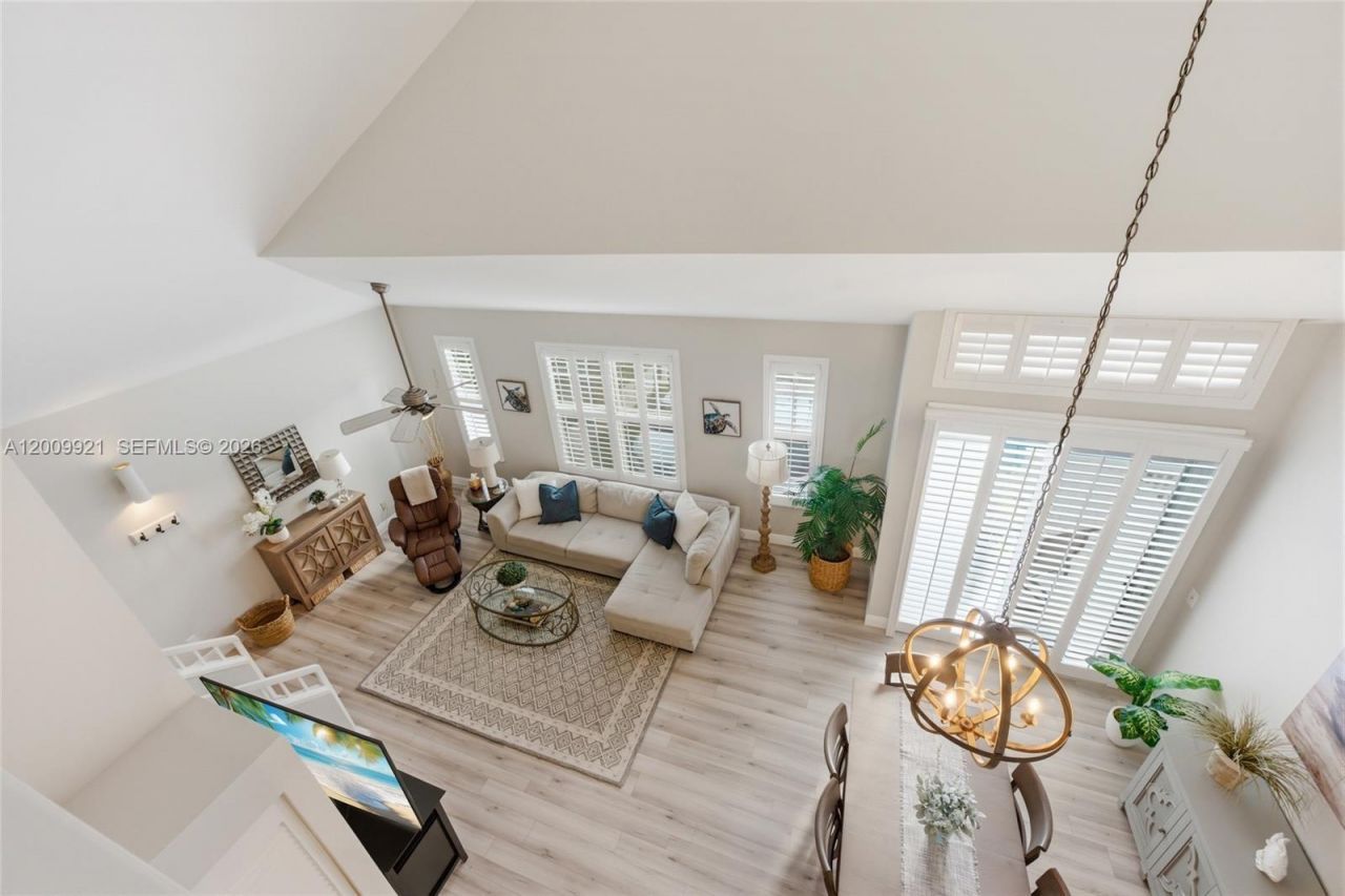 109 Mainsail Cir , Unit 1, Jupiter, FL 33477 Photo