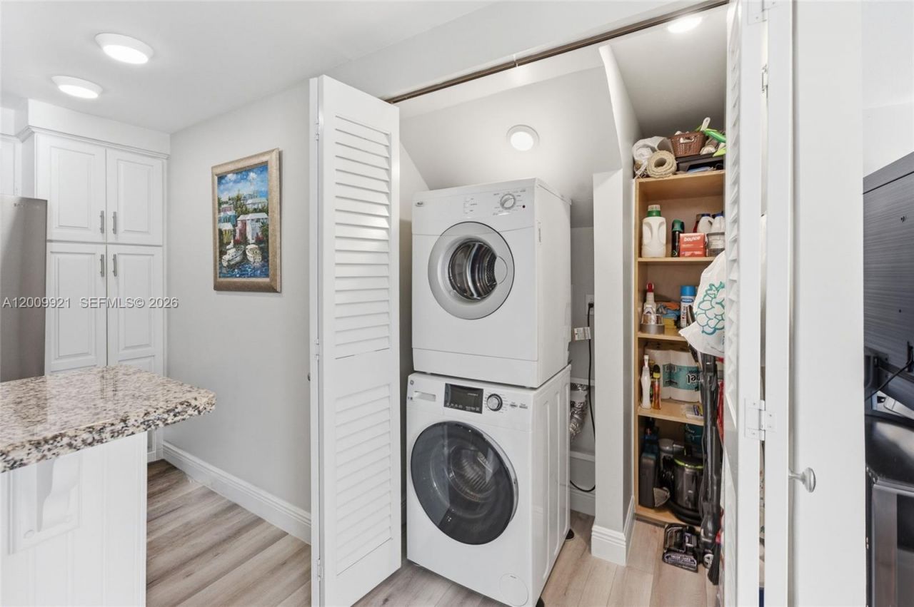 109 Mainsail Cir , Unit 1, Jupiter, FL 33477 Photo