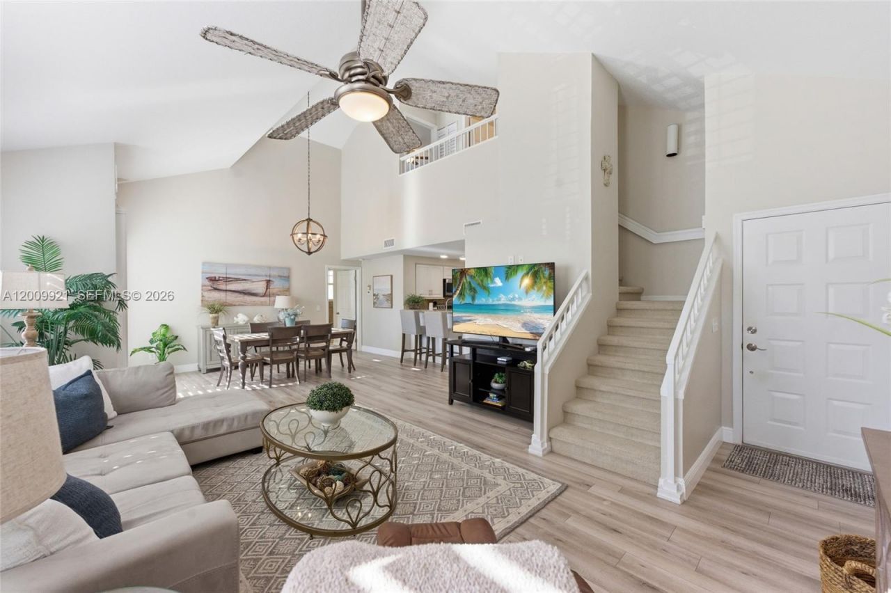 109 Mainsail Cir , Unit 1, Jupiter, FL 33477 Photo