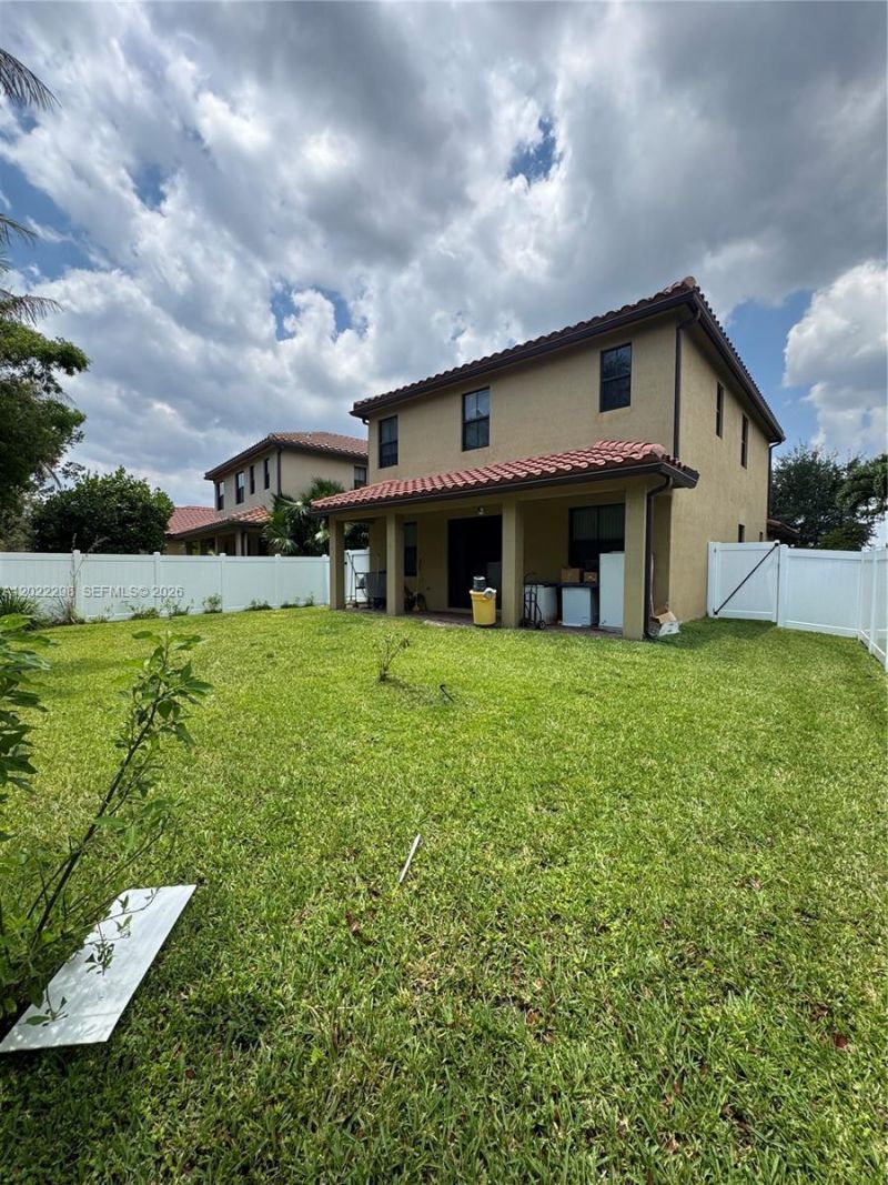 5504 NW 48th Ln , Tamarac, FL 33319 Photo