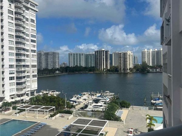18041 Biscayne Blvd, Unit 702, Aventura, FL 33160