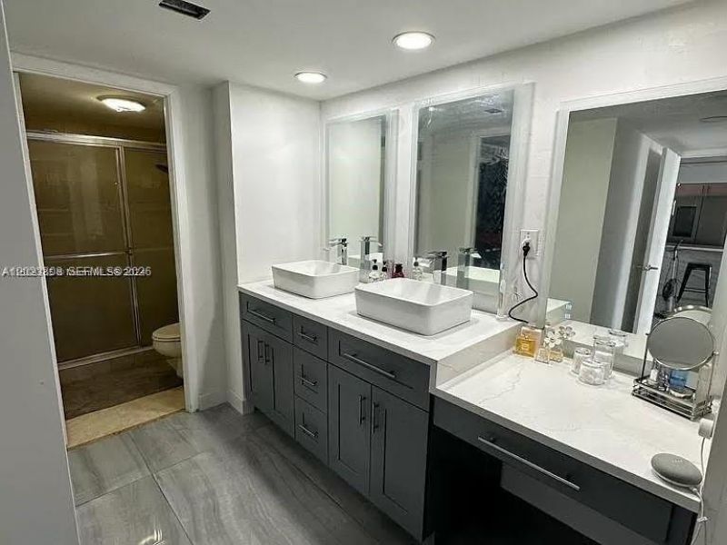 18041 Biscayne Blvd, Unit 702, Aventura, FL 33160 Photo