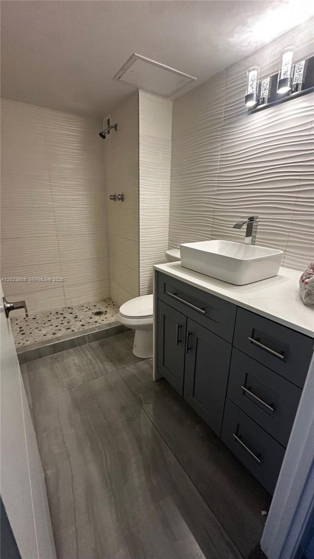 18041 Biscayne Blvd, Unit 702, Aventura, FL 33160 Photo