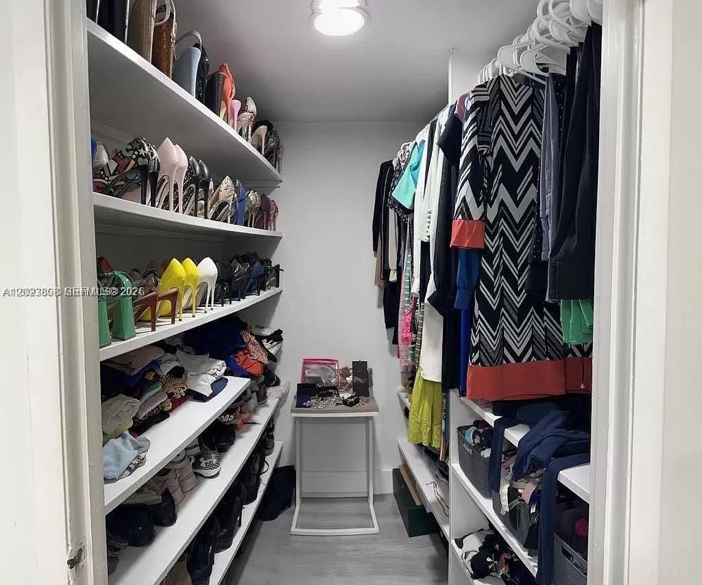 18041 Biscayne Blvd, Unit 702, Aventura, FL 33160 Photo