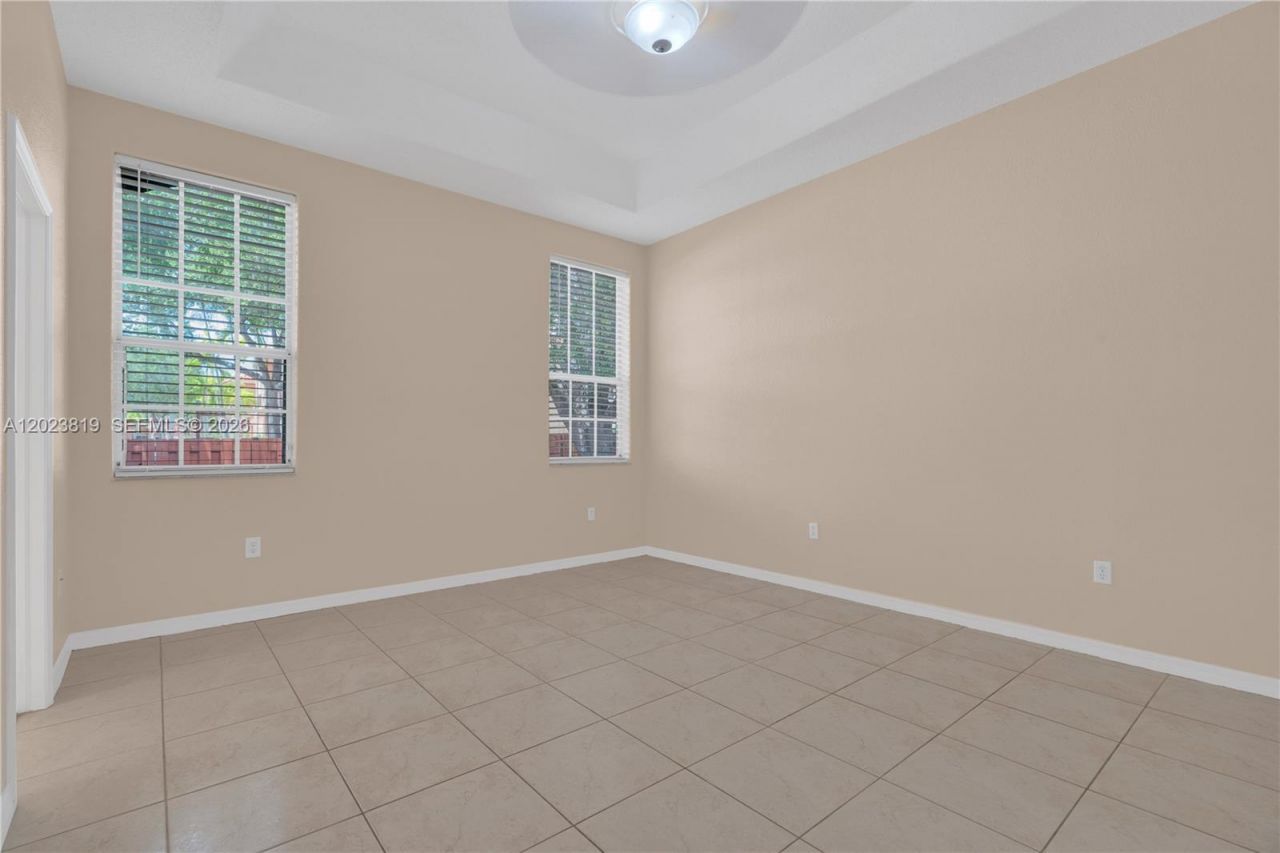 15339 SW 32nd Ter , Miami, FL 33185 Photo