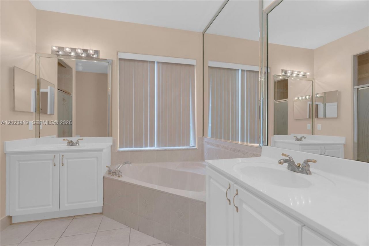 15339 SW 32nd Ter , Miami, FL 33185 Photo