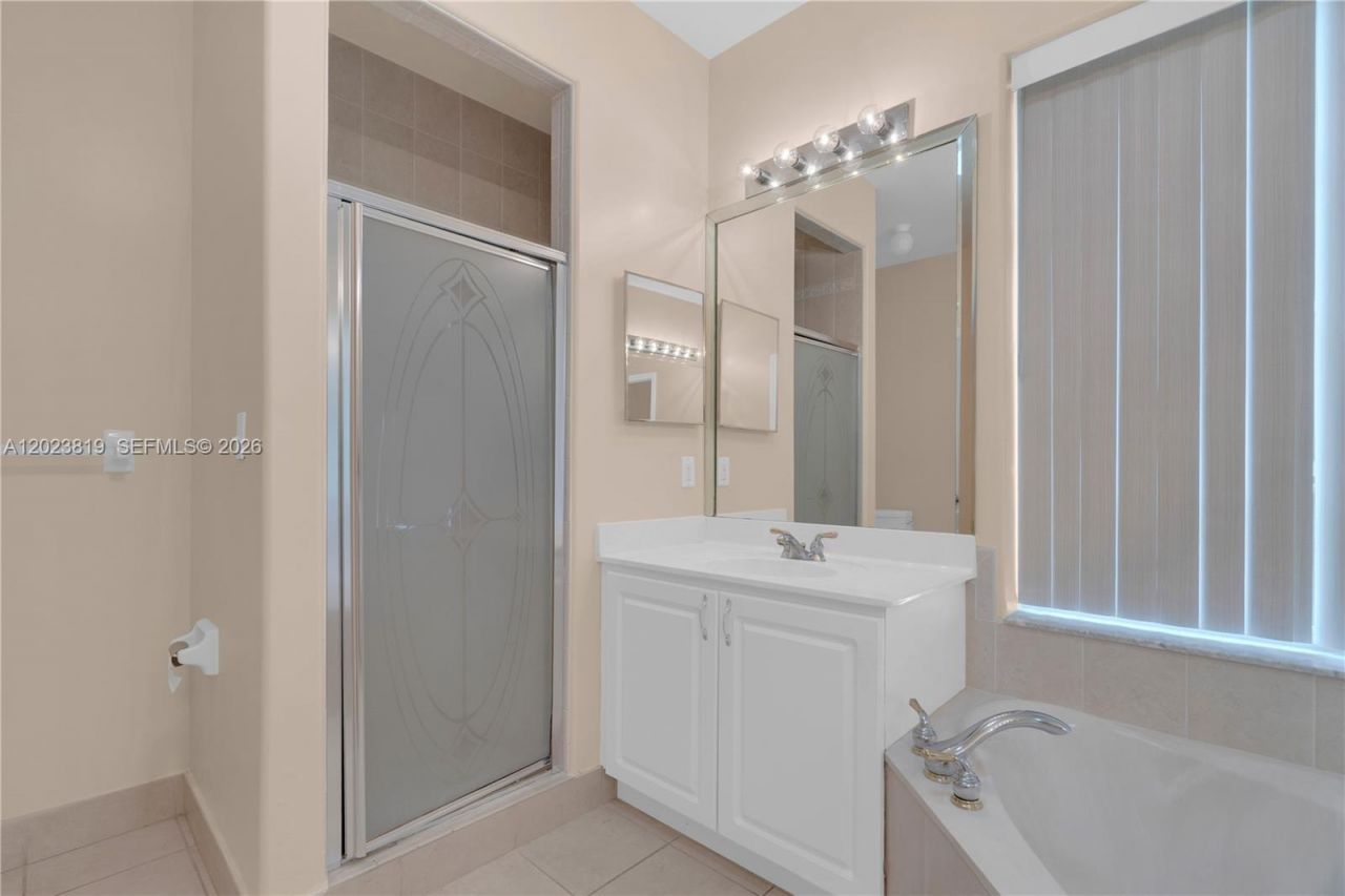 15339 SW 32nd Ter , Miami, FL 33185 Photo