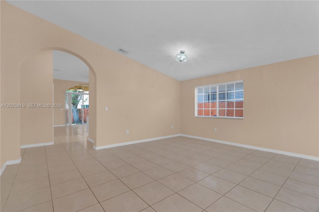 15339 SW 32nd Ter , Miami, FL 33185 Photo