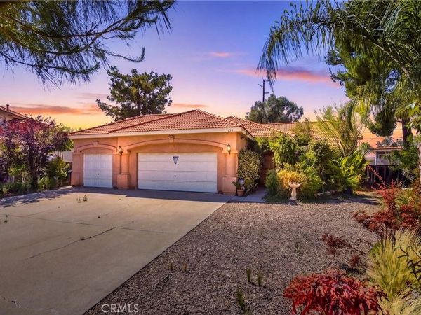 1129 Osprey Street, San Jacinto, CA 92583