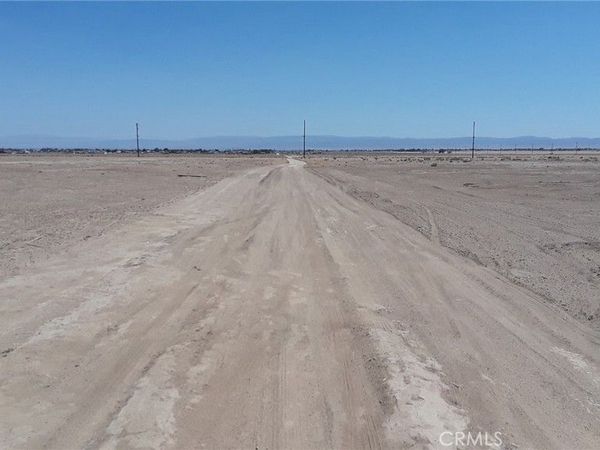 0 67th St W, Rosamond, CA 93560