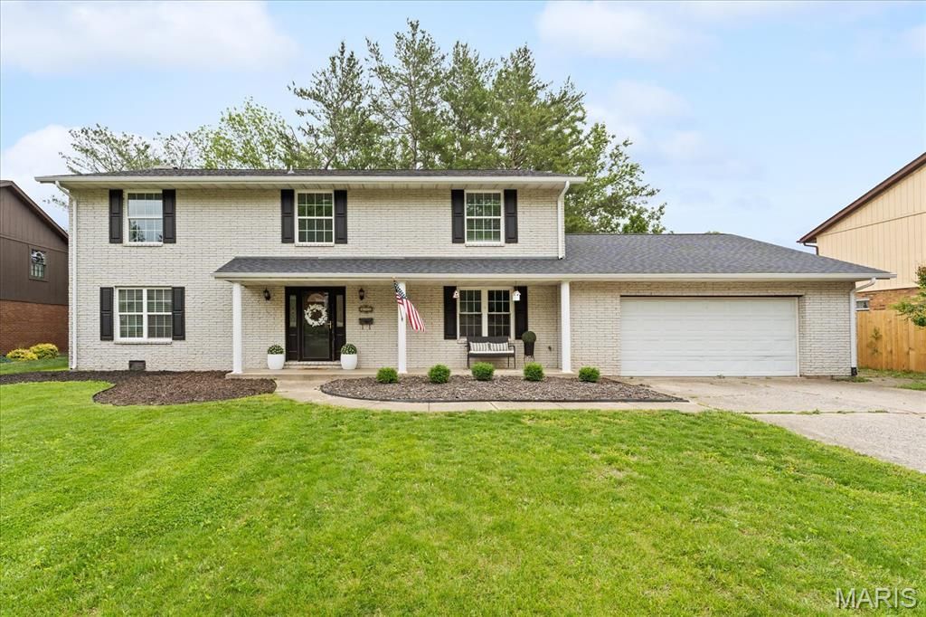 802 Reiss Road , O Fallon, IL 62269 Main Photo